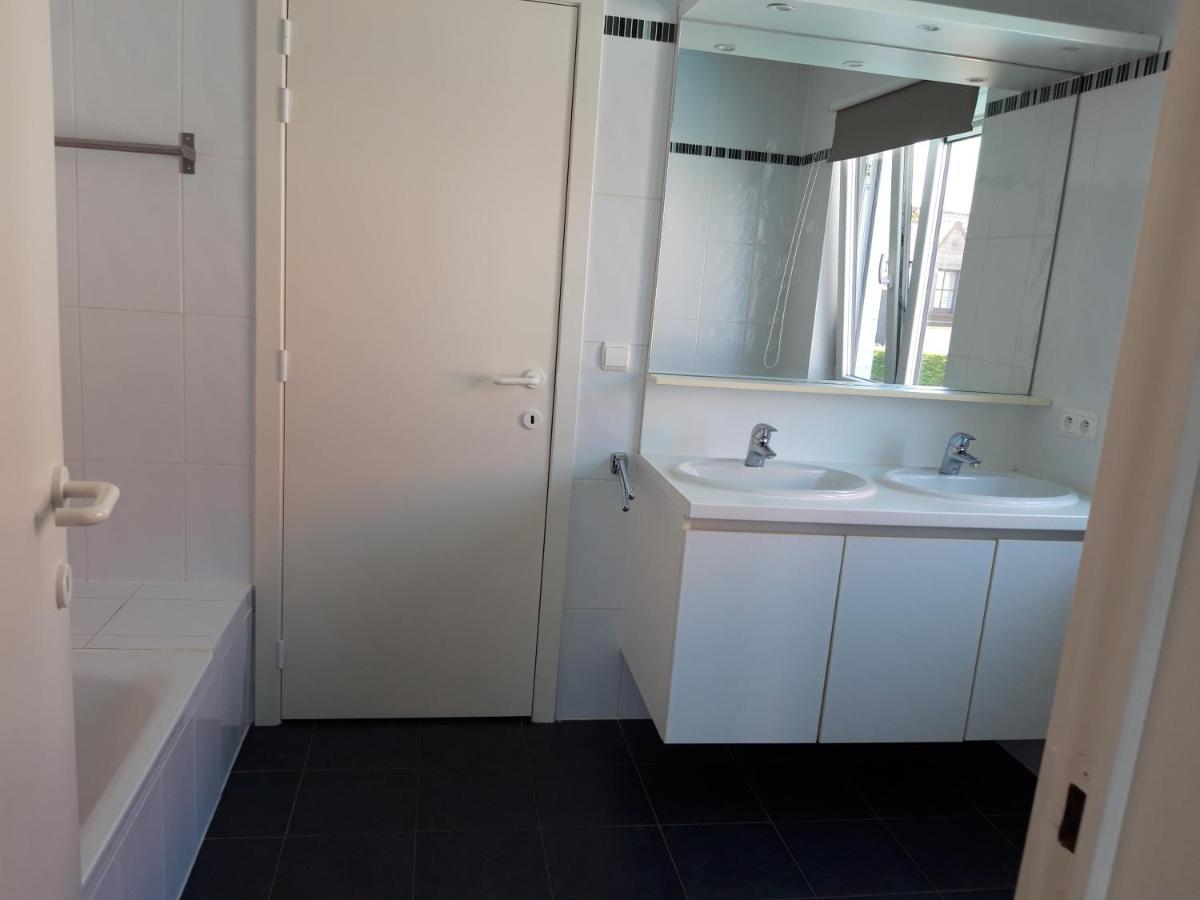 Apartamento Duplex Met Zwembad Neoportus Nieuwpoort Exterior foto
